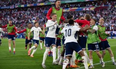 开云体育入口-关于英格兰击败乌克兰，欧洲杯四强名单流露的信息