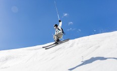 开云平台-北欧神话再临，伊布高光闪耀，挪威新军如何完胜拜仁王朝？