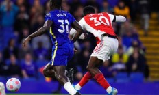 开云体育直播-科尔多瓦主场告捷，摆脱低迷状态