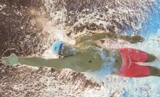 开云在线直播-德甲争冠战之夜，克莱对手完全无解，一场定义赛季的终极对决