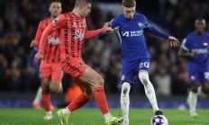 开云体育登录-包含斯特林绝杀利物浦，曼城夺得三分登顶英超的词条