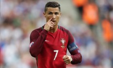 开云体育官网-爱德华兹大场面先生降临！森林狼化身老鹰撕裂独行侠防线