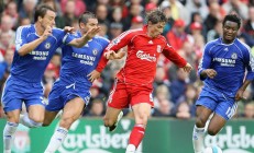 开云体育APP下载-赛道传奇，阿隆索刷新纪录，迈凯伦逆转阿斯顿马丁