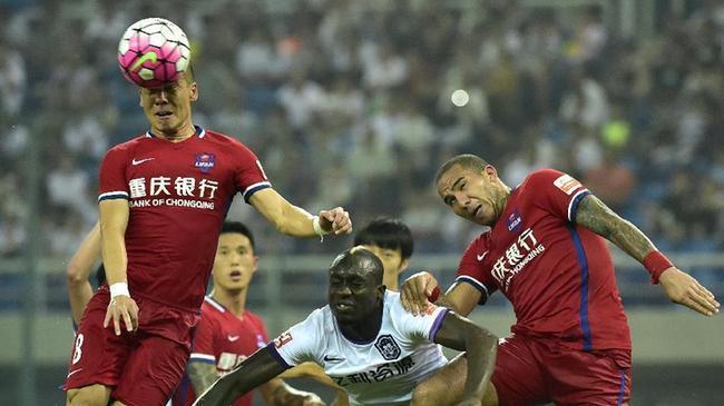 关于重庆当代力帆表现不佳，连败临近中超垫底的信息