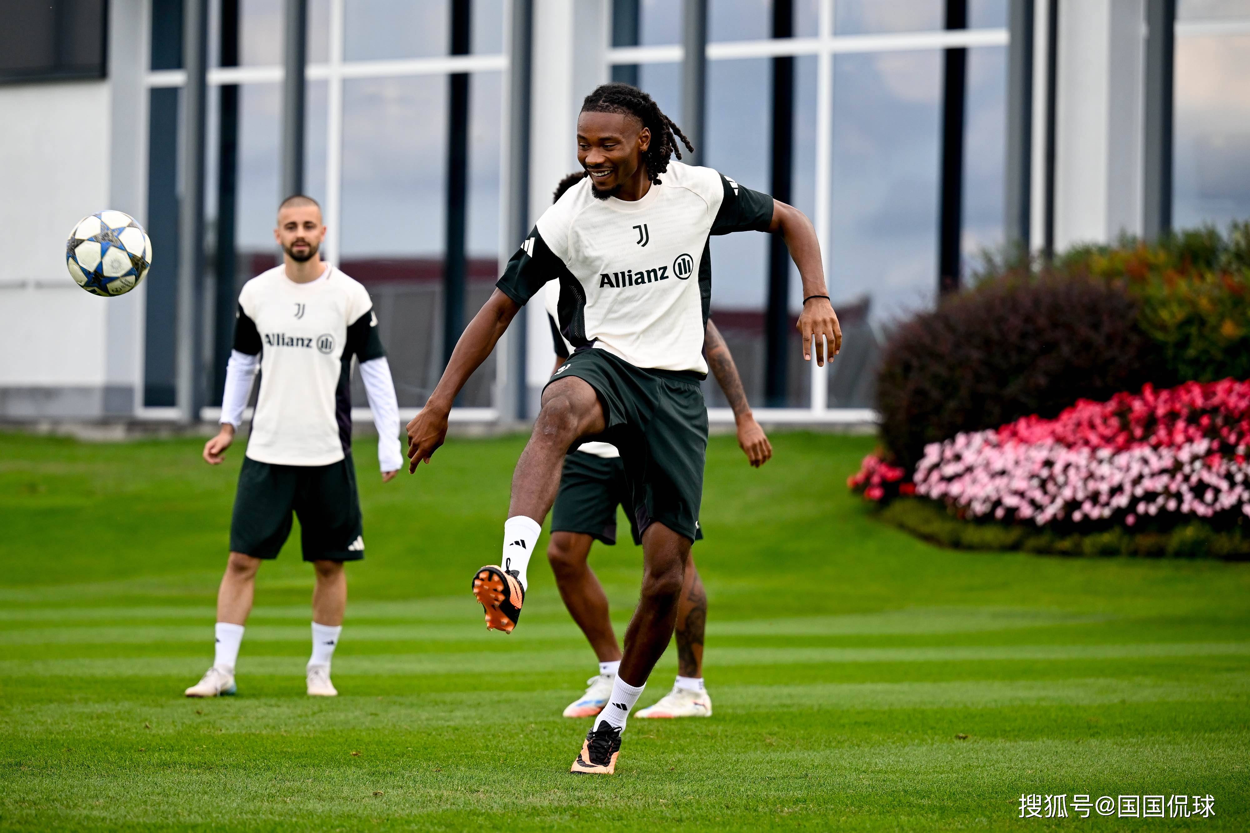 尤文图斯遭遇困境，三连败局势严峻