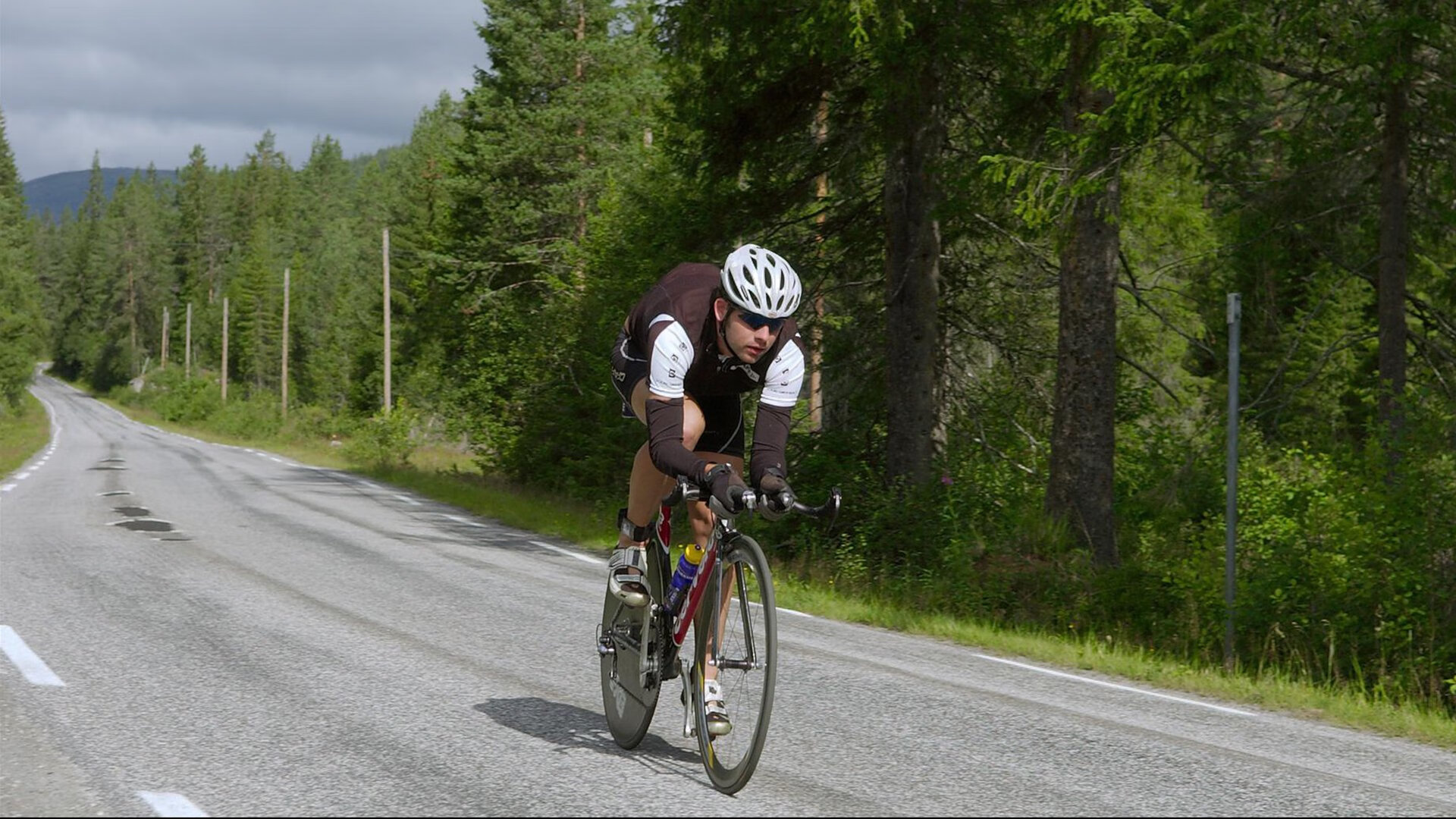 卢卡库末节神兵天降，利物浦翻盘波兰上演逆转奇迹